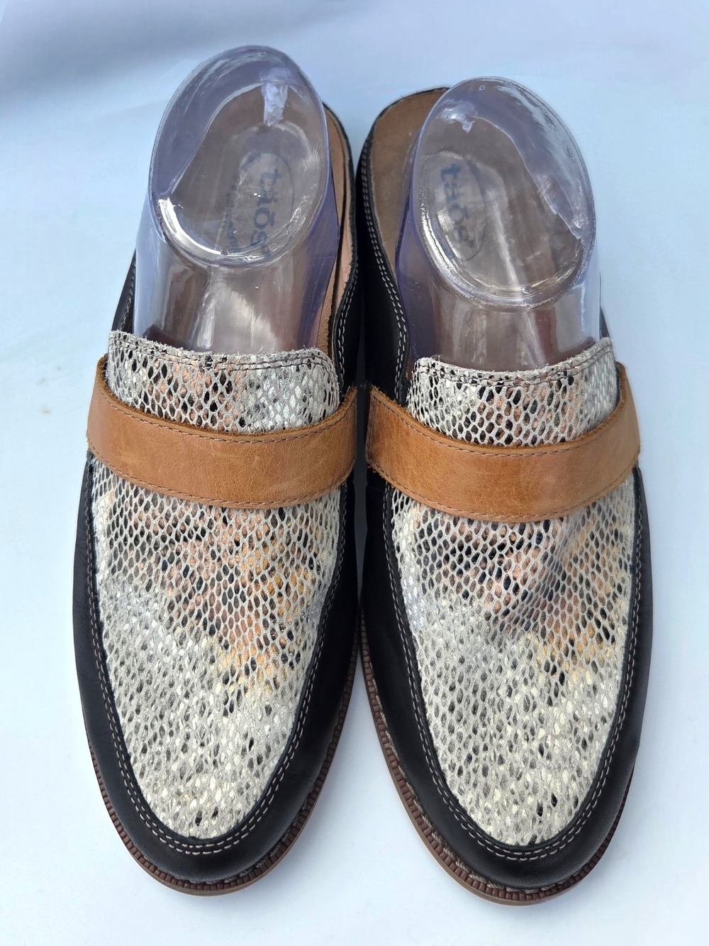 Taos Footwear Royal ROY-14015 Leather Snakeskin Embossed Mules Shoes Black Sz 9 - Picture 7 of 13